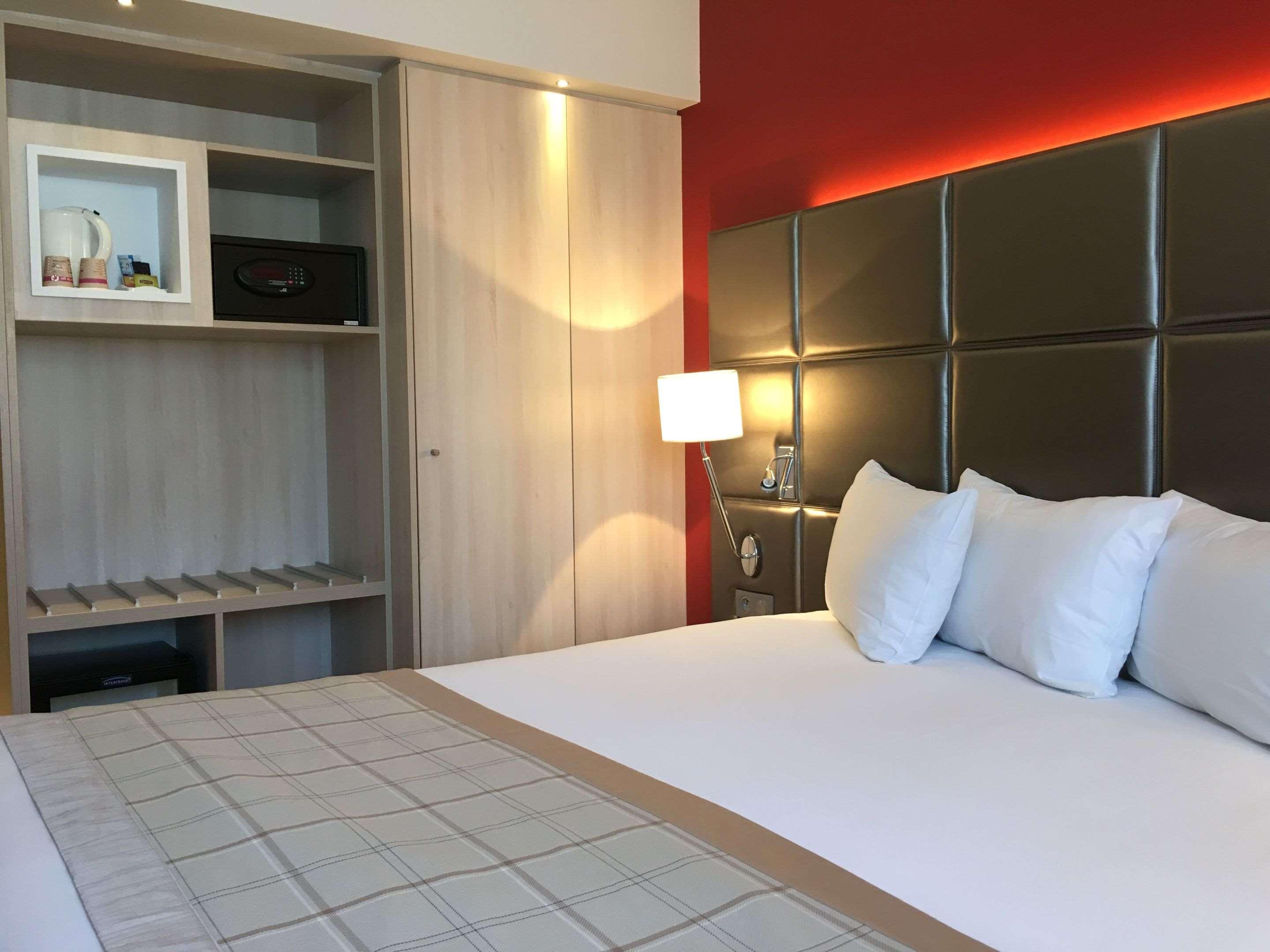 Best Western Plus Le Lavarin Авиньон Екстериор снимка