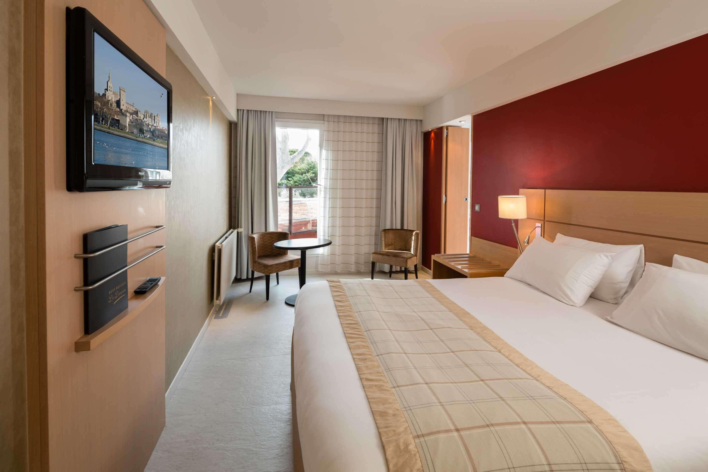 Best Western Plus Le Lavarin Авиньон Екстериор снимка